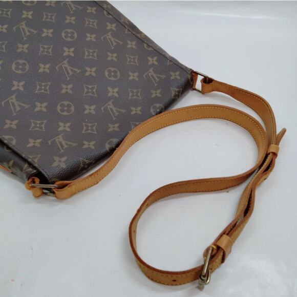 💎✨BEAUTIFUL✨💎Authentic Louis Vuitton Musette Salsa GM monogram - Picture 6 of 9